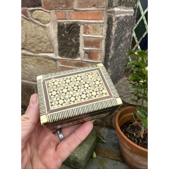 Trinket Box Wooden Storage Chest Stationery Jewellery Inlaid Detail