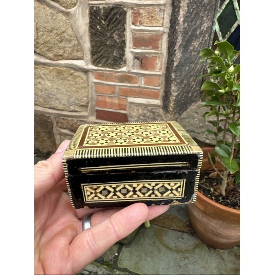 Trinket Box Wooden Storage Chest Stationery Jewellery Inlaid Detail